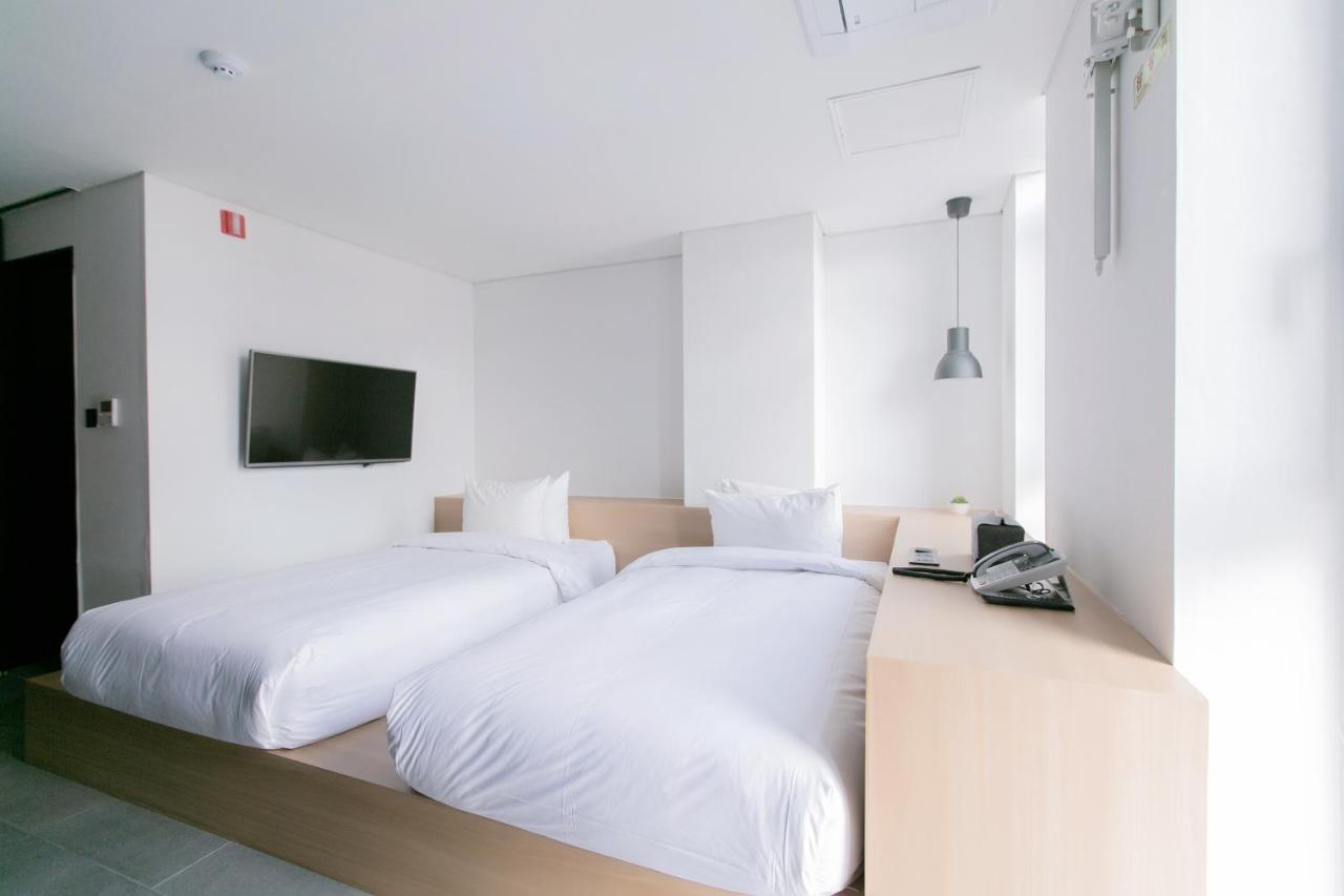 Boutique Hotel Bombom Каннын Экстерьер фото